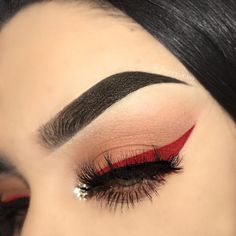 Day Eye Makeup, Make Up Designs, Video Makeup, Day Makeup Looks, Make Up Inspiration, Eye Makeup Ideas, Valentines Day Makeup, Valentines Makeup, Red Makeup