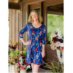 A feminine floral print creates a stylish boho look. This Knit Dress from The Pioneer Woman is destined to become a favorite. Its cut at a modest knee length with three-quarter sleeves for added poise. Wear it on its own or layer it with a blazer or cardigan for added warmth in the cooler months. Crafted in a comfortable knit fabric, this dress will easily take you from day to night. Exclusively at Walmart. Size: S.  Color: Blue.  Gender: female.  Age Group: adult. Scoop Neck Dress, Womens Knit Dresses, The Pioneer Woman, Pioneer Woman, Boho Look, Blue Gender, Three Quarter Sleeves, Three Quarter, Knit Dress