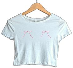 Light Pink Baby Tee, Pink Baby Tee, Bebe Shirt 2000s, Y2k Shirts Baby Tees, Fashion Cottagecore, Y2k Crop Top, Cottagecore Shirt, Baby Tees Y2k, Y2k Baby Tee