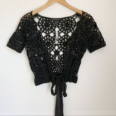 -Rampage-Heart Moon Star -Black Short Sleeve Cardigan -Crochet -Beaded -Belt Cinches At Bottom -100% Cotton -Vintage, Y2k Size: Label Says Women Large, But Arms Run Small. Estimated To Be Women Medium. Measurements(Flat/Approx.): Chest: 18 Length: 16.5" Sleeve Length: 9" Sleeve Width: 4.5" Condition: Excellent, New With Tags Short Sleeve Cardigan Outfit, Black Cardigan Outfit, Hollister Style, Y2k Crochet, Spaghetti Strap Shirt, Coral Cardigan, Heart Moon, Cardigan Crochet, Gothic Clothes