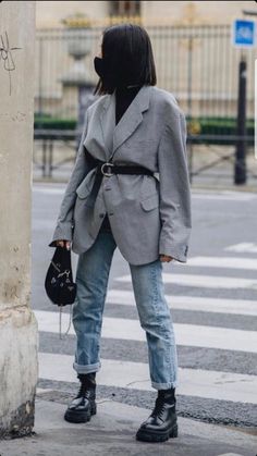 Chique Outfit, Outfit Chic, Winter Outfit Inspiration, Paris Outfits, Outfit Jeans, Street Style Winter, Blazer Outfits