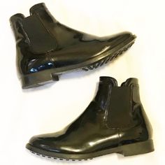 Brand: Aquatalia Color: Black Style: Patent Leather Booties Size: Listed As A Size 7.5/ 38 Condition: Pre-Owned, In Good Condition! Storage Id: Patent Leather Booties, Black Patent Leather, Patent Leather, Chelsea Boots, Bootie Boots, Black Fashion, Ankle Boot, Ankle Boots, Women Shoes