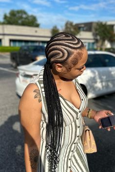 Cornrows Braids With Curly Ends, Stitch Lines Cornrows, Cornrows Curly Ends, Stitch Lines Hairstyle, Cornrows With Curly Ends, Stitch Cornrows For Black Women, Small Stitch Braids, Creative Cornrows, Hairstyles For African Women