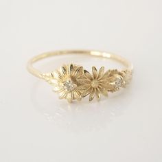 Minimal Diamond Ring, Diamond Ring Simple, Simple Engagement, Ring Minimal, Daisy Ring, Ring Simple, Ring Dainty, Flower Ring, Gold Flowers