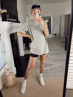 Preggo Summer Outfits, Pregnant Athleisure Outfits Summer, Plus Size Maternity Clothes Summer Casual, Maternity Summer Casual Outfit, Bump Summer Outfit, Beach Maternity Outfits Casual, Easy Summer Maternity Outfits, Pregnacy Outfits Spring, 5 Months Pregnant Outfits Summer