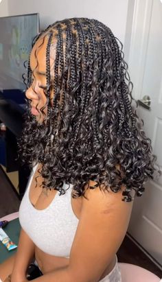 Bob Length Goddess Braids, Cute Braided Hairstyles With Weave, Bohemian Knotless Braids Medium Length, Bora Bora Bob Braids, Boho Tribals With Knotless Braids Bob, Hairstyle For Black Girls Braided, Boho Knotless Short, Shoulder Boho Knotless Braids, Short Bohieman Knotless Box Braids