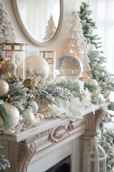 Snowman Mantel Decorating Ideas, White Christmas Mantle Ideas, Nativity Mantel Ideas, White And Gold Fireplace, White Fireplace Christmas Decor, Christmas Decor Ideas Fireplace Mantles, White Christmas Mantle Decor, White Fireplace Decor, Christmas Sideboard Decor