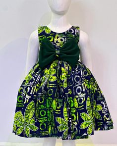 Starting off the week with this beauty!!! 😍😍😍 Green is such a gorgeous colour and we love it over here @zoey.bambini N33,000 To order, please send a DM #ankaradress #ankarastyles #kidsfashion #kidsstyle #portharcourt #nigeria #madeinnigeria #childrensclothing Ankara Dress For Girl Child, Children's Ankara Dress Styles, Kids Ankara Styles, Pretty Dresses For Kids