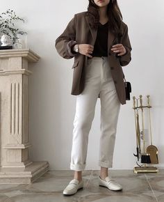 Warm Business Casual Outfits, Smart Casual Office, Job Clothes, Ralph Lauren Womens Clothing, Suits Korean, Office Casual Outfit, Casual Outfit Inspiration