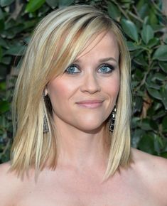 Celebrity Bangs, Dunner Wordend Haar, First Ladies, Blonde Hairstyles, Daily Hairstyles, Elegante Casual, New Haircuts