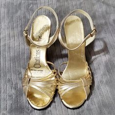 Nib Vintage Citations Gold Strappy Heels Elegant Synthetic Dance Shoes For Formal Occasions, Elegant Synthetic Dance Shoes For Formal Events, Elegant Synthetic Formal Dance Shoes, Gold Open Toe Dance Shoes For Summer, Gold Open Toe Summer Dance Shoes, Gold Dance Shoes For Summer Evenings, Elegant Gold Dance Shoes For Summer, Elegant Gold Summer Dance Shoes, Gold Open Toe Dance Shoes For Evening