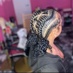 Cute Feed In Braids Styles, 6 Feed In Braids Hairstyles, Feed In Braids Cornrows, Black Hairstylist, Stitch Feed In Braids, Braiding Techniques, Braided Crown, Elegant Updos