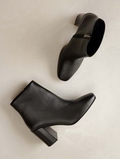 Carla Passion Black - High heel boots in black leather Women Heel Boots, Black High Heel Boots, Coffee Sizes, Irish Coffee, Black High Heels, Black Colour, Heel Boots, Fall Looks, High Heel Boots