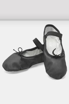 BLOCH best-seller! The Dansoft in girls sizes is a beautifully classic, introductory leather ballet flat with a tapered toe and full sole. Ideal for the young student as it features a full sole and elastic already attached over the instep for immediate wear. Crafted from BLOCH's high-performance, luxurious leather. An ideal student ballet shoe with a full sole and elastic already attached over the instep A strong yet flexible leather upper and a cotton lining Pre-sewn elastic strap Elastic draws Ideal Student, Bloch Dance, Dance Supplies, Leather Ballet Shoes, Ballet Shoe, Dance Sneakers, Dance Accessories, Street Shoes, Pointe Shoes