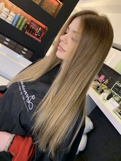 Balayage On Straight Hair, Rubio Natural, Balayage Straight Hair, Perfect Blonde Hair, Warm Blonde, Dirty Blonde Hair