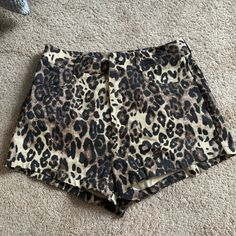 Cheetah Denim Shorts Super Comfy, Never Worn (Only Tried On) Stretch Leopard Print Cotton Bottoms, Stretch Cotton Leopard Print Bottoms, Leopard Print Cotton Shorts For Summer, Summer Leopard Print Cotton Shorts, Trendy Leopard Print Shorts For Spring, Trendy High-waisted Leopard Print Shorts, Casual Summer Bottoms With Tiger Print, Casual Tiger Print Bottoms For Summer, Casual Tiger Print Summer Bottoms