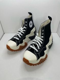 Converse Run Star Motion Hi Platform Shoes Black White Men’s Size 7 / Womens Size 8.5 New 171545C Converse Run Star Motion, Converse Fits, Platform Shoes Black, Converse Run, Nike Air Vapormax Plus, Oc Stuff, Converse Run Star, Black Platform Shoes, Nike Air Vapormax