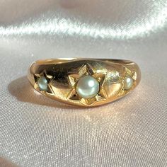 Antique 9k Grey Pearl Trilogy Starburst Gypsy Ring Starburst Ring, Play Dress, Creative Jewelry, Pearl Grey, Gold Design, Customized Gifts, United Kingdom