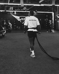 Gym Lifestyle Photography, Gym Cinematography, Gym Videography Ideas, Gym Film Photography, Gym Fashion Editorial, Kardashian Home, Stefon Diggs, Young Mens Fashion, Outdoor Men