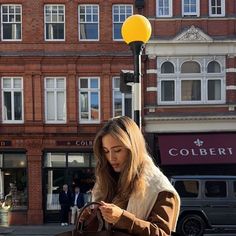 Kate Hutchins on Instagram: "Some of the outfits I’ve worn so far this Autumn 🍂🤎☕️ everything is linked in my bio ☁️" Kate Hutchins