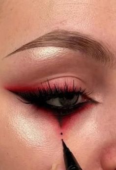 Maquillage Halloween Simple, Teknik Makeup, Halloweenský Makeup, Membentuk Alis, Holloween Makeup, Halloween Eye Makeup, Seni Dan Kraf