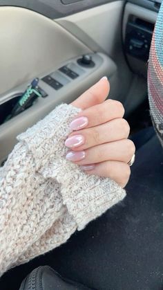 Pastel Nails With Chrome, Simple Almond Nails Summer, One Color Nail Ideas, Pink Chrome Gel Nails, Xs Almond Nails, Natural Color Acrylic Nails, Basic Almond Nails, Short Almond Gel Nails, Simple Gel Manicure