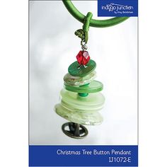 75-1072E-888|Indygo Junction Christmas Tree Button Necklace and Ornament Pattern Christmas Button Crafts, Button Pendant, Button Ornaments, Christmas Buttons, Crafts Sewing Patterns, Button Necklace, Ornament Pattern, Tree Pendant, Button Crafts