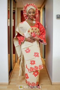 West African Traditional Clothing, Togo Traditional Wedding Dress, West African Wedding, West African Clothing, Burundian Traditional Wedding, Tiv Traditional Attire, Tiv Traditional Wedding Attire, Gaming Website