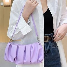 Plain Lilac Purple Fashionable Rushed Trendy Purple Clutch Shoulder Bag, Purple Clutch Bag For Everyday Use, Spring Purple Shoulder Bag With Removable Pouch, Spring Purple Satchel Shoulder Bag, Trendy Purple Shoulder Bag For Errands, Never Full Bag, Frühling Outfit, Magenta Bag, Navy Blue Purse