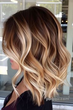 Blonde Ombré Highlights, Balayage Hair Brunette With Blonde Caramel Highlights, Brown To Blonde Root Melt, Highlights Blonde Hair Balayage, 2024 Blonde Highlights, Balayage Hair Light Brown To Blonde, Warm Bronde Balayage Medium Length, Balayage Hair Brunette With Blonde Short, Dark Blonde Balayage Short