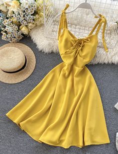 Fashion girl dress mini dressFabric: blendedColor: black, yellow, pink, appricot, blue, burgundy, rust redSize(cm): free sizelength 93 bust 70-90 waist 62-76 Yellow Casual Dress, Western Dress, Fancy Blouse, Preppy Dresses, Fancy Blouses, Printed Long Dresses, Fancy Blouse Designs, Dress Mini, Western Dresses