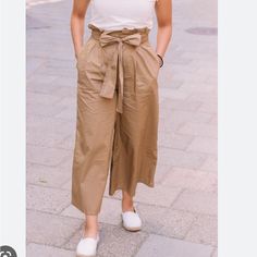 Excellent Condition Lightweight Wide Keg Palazzo Style Trousers. Paperbag Jeans Outfit Summer, Summer Wide Leg Work Pants With Tie Waist, Summer Wide Leg Pants With Tie Waist For Work, Casual Summer Wide Leg Pants With Paperbag Waist, Khaki Paperbag Waist Bottoms For Day Out, Chic Khaki Paperbag Waist Bottoms, Spring Beige Wide Leg Pants With Tie Waist, Khaki Bottoms For Summer Workwear, Khaki Summer Workwear Bottoms