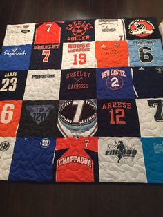 a quilt made to look like the college football team's jersey number and name