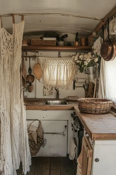 the inside of an old fashioned camper