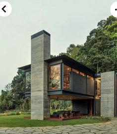 two photos of a modern house in the middle of a park with trees and grass