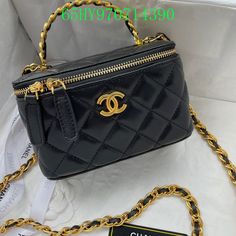 Size: 18cm*11cm It comes with Dust box, Care manual, Tag, and Paper bag. Woocommerce Themes, Bag Tags, New Handbags, Earring Necklace, Chanel Bag, Luxury Bags, Fashion Statement, Sale Items, Wellness Design