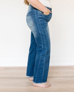 These stylish Plus Size Jeans, are designed to provide both comfort and style for every occasion. Crafted from a premium blend of materials, including 73% cotton, 14% viscose, 11% polyester, and 2% elastane, these jeans offer the perfect combination of durability, stretch, and softness. The cotton provides breathability and comfort, while the elastane ensures a high level of stretch for ease of movement. These jeans feature a long length and a mid-waist loose fit, providing a comfortable and fla Fits Streetwear, Streetwear Jeans, Stylish Plus, Leg Design, Plus Size Jeans, Top Sales, High Level, Long Length, Straight Leg