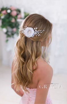 ELISAVET White Bridesmaid Bridal Hair Flower Wedding Hair Clip by TopGracia   #topgraciawedding #bridalhairaccessories #weddingheadband Aristocratic Wedding, Wedding Colombia, Handmade Barrettes, Wedding Supper, Champagne Hair, Bridal Hair Flower, Flower Wedding Hair, Wedding Hair Clip, Story Wedding