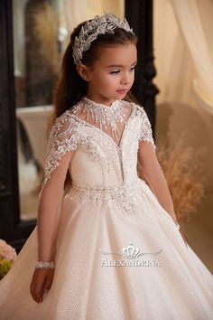 3611 | alexandrina Baju Kahwin, Girls Communion Dresses, Luxury Hair Accessories, Custom Gown, Girls Pageant Dresses, Christening Dress, Gowns For Girls, Communion Dresses, Beaded Bodice