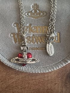 Red Vivienne Westwood Necklace, Vivienne Westwood Jewlrey, Viven Westwood Necklace, Viviane Westwood, Vivienne Westwood Style, Vivian Westwood, Vivienne Westwood Jewellery, Saturn Necklace, T Shirts Design