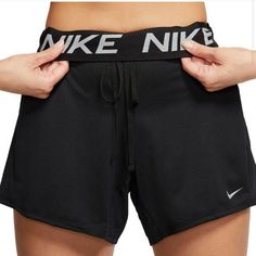 Knit Construction Delivers Superior Comfort Expandable Center Front Waistband Breathability Sports Shorts Size Medium Pro Nike Shorts, Nike Shorts Women, Nike Tempo Shorts, Nike Spandex, Nike Pro Spandex, Nike Pro Shorts, Nike Athletic Shorts, Black Athletic Shorts, Running Shorts Women