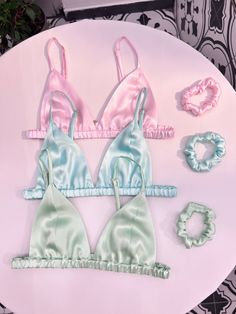 Luxury Pink Intimates With Adjustable Straps, Luxury Spring Party Intimates, Luxury Elegant Seamless Intimates, Luxury Summer Satin Intimates, Chic Luxury Seamless Intimates, Chic Luxury Summer Bra, Satin Bra Sets, Silk Bra And Panties, Satin Bra Pattern