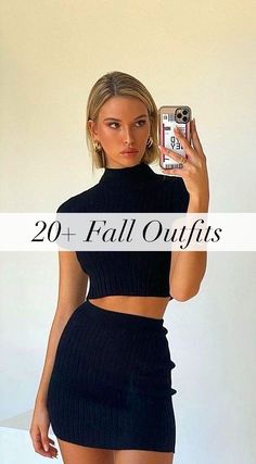 Get ready for the season with 20 Fall Outfits You Will Love to Wear This Year! Discover cozy Alledaagse Outfits, perfect Ținută Casual looks, and stylish Autumn Fits inspired by Skandinavian Fashion. Whether you're planning a chic London Outfit or need versatile Uni Outfits, these Autumn Outfits have you covered. Stay warm with Cold Outfits while rocking Sandal Tali or a classic Look Adidas. Embrace Estilo Indie vibes and explore the most Populaire Outfits for fall that will have you looking ... Preppy Sweater Outfits, Fall California, Clothing Basics, Australian Winter Fashion, Outfits Los Angeles, Aesthetic Overalls, Grey Sweater Outfit, Australian Winter, Pumpkin Stand