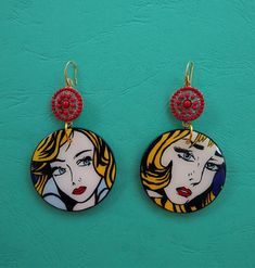 Pop art wooden painted earrings inspired by Roy Lichtenstein.Round dangle earrings 24k gold plated hooks.Resin covered statement earrings #ResinEarrings #UniqueGift #WoodenEarrings #HandpaintedEarrings #HandmadeEarrings #MadeInGreece #HandmadeJewelry #LongEarrings #PopArtEarrings #PopArtJewelry Artistic Hand Painted Earrings, Bold Handmade Earrings For Gift, Bold Handmade Gold Earrings, Red Artistic Drop Earrings, Trendy Red Hand Painted Earrings, Industrial Paintings, Frida Kahlo Art, Round Dangle Earrings, Diy Facial