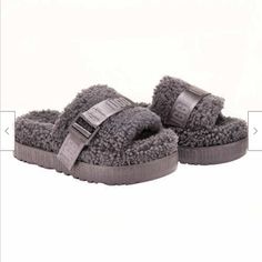 Fluffy Shoes, Sheepskin Slippers, Fur Slides, Ugg Australia, Womens Uggs, Ugg Shoes, No Brand, Adjustable Straps, Shoe Accessories