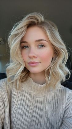 Elevate your style with shattered layers – the ultimate 2024 style upgrade. Join the trend and embrace a bold new look. Shattered Layers, Blonde Hair Transformations, Spring Hair Color, Blonde Hair Inspiration, Blonde Hair Looks, Style Upgrade, Short Blonde Hair, American Beauty, Hair Color Ideas