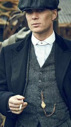 Cillian Murphy Wife, Cillian Murphy Tommy Shelby, Shelby Brothers, Peaky Blinders Series, Steven Knight, Ralph Macchio