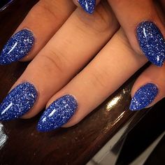 Pin by Lacy Wilson on Nail Ideas Blue glitter nails, Blue prom nails, Blue nails Blue Prom Nails, Royal Blue Nails, Dark Blue Nails, Blue Glitter Nails, Navy Blue Nails, Dip Nail, Dip Nails