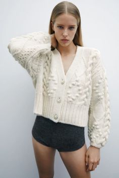 Retro Cardigan, Retro Cardigans, Cheap Cardigans, Zara Cardigan, Knit Sweater Coat, Cable Cardigan, Loose Knit Sweaters, Long Sleeve Jumper, Sweater Crop