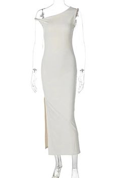 This elegant maxi dress features a chic shoulder backless design and a flattering bodycon fit. The sleeveless style adds sophistication, making it perfect for special occasions. Details: Silhouette: Straight Neckline: Diagonal collar Decoration: Lace Material: Polyester Material: Spandex Closure Type: Pullover Size (IN) Bust Length Waist Hip S 29.13-34.65 53.15 25.20-29.92 32.28-37.80 M 30.71-36.22 53.94 26.77-31.50 33.86-39.37 L 32.28-37.80 54.72 28.35-33.07 35.43-40.94 Summer Formal Stretch Backless Dress, Stretch Backless Dress For Formal Summer Events, Chic Bodycon Backless Maxi Dress, Chic Stretch Backless Long Dress, Chic Fitted Backless Dress With Side Slits, Fitted Backless Dress With Side Slits For Spring, Chic Bodycon Backless Dress, Sleeveless Backless Dress With Side Slits For Date Night, Chic Sleeveless Backless Dress With Side Slits